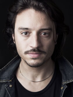 Sunny Side - Portrait of a Violin Player (2021) Sunny Side - Portrait of a Violin Player (2021)