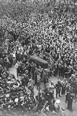 The Funeral Procession of Buenaventura Durruti (1936) The Funeral Procession of Buenaventura Durruti (1936)
