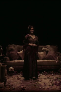 The Girl in the Gramophone (2022)