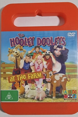 The Hooley Dooleys: At The Farm (2005) The Hooley Dooleys: At The Farm (2005)