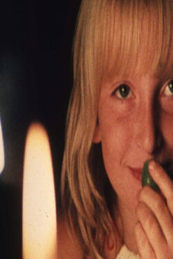 The Moon Is a Green Cheese (1977) The Moon Is a Green Cheese (1977)