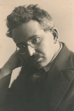 The Passages of Walter Benjamin (2014)