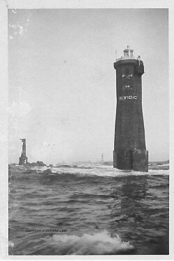 There was oil in Ouessant island (1976) There was oil in Ouessant island (1976)