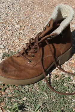 To Bet One’s Boot (2024) To Bet One’s Boot (2024)