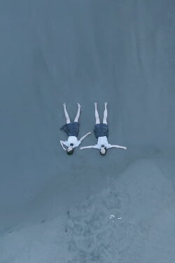 Toes Intertwined (2020)