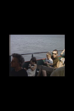 Un paseo por New York Harbor (2019) Un paseo por New York Harbor (2019)