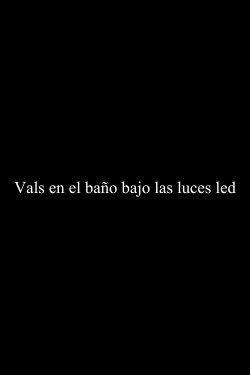 Vals en el baño bajo las luces LED (2020)