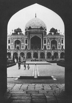 VISTARA: The Architecture of India (1980) VISTARA: The Architecture of India (1980)
