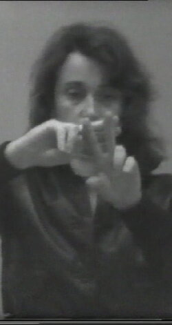 Visual Text: Finger Poem (1973) Visual Text: Finger Poem (1973)