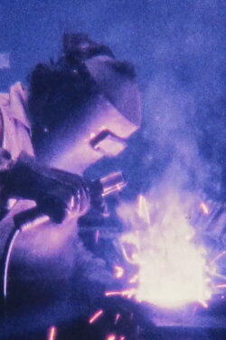 Welder (2016)