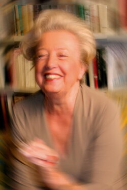 Who is Helene Schwarz? (2005) Who is Helene Schwarz? (2005)