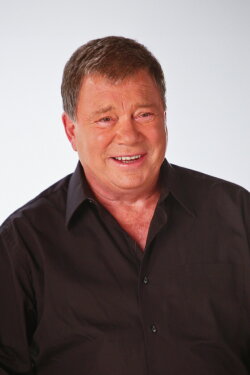 William Shatner Sings O Canada (2011) William Shatner Sings O Canada (2011)