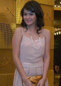 Revalina S. Temat