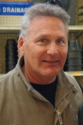 Dean Hallo
