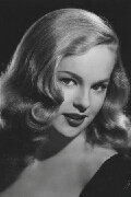 Peggy Cummins