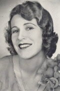 Renée Macready