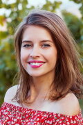 Simona Martausová