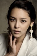 Park Si-yeon