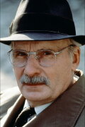 Michel Bouquet