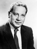 Luther Adler