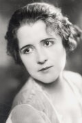 Helen Fulton