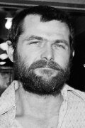 Bruce Davis