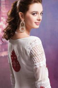 Evelyn Sharma