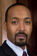 Jesse L. Martin