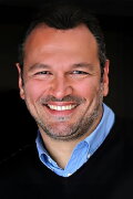 Ali Sunal