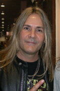 Carlos Cavazo