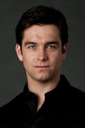 Antony Starr