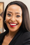 Zandile Msutwana