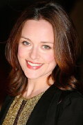 Zoë Tapper