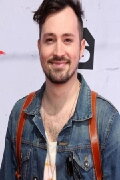 Dustin Belt