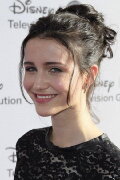 Julia Goldani Telles