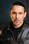 Mario g Valdez