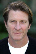 Brett Cullen
