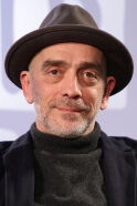 Adrian Schiller