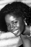 Akosua Busia
