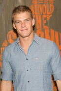 Alan Ritchson