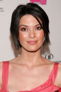 Alana de la Garza