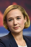 Alba August