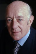 Alec Guinness