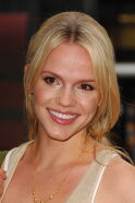 Alexa Havins