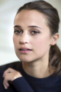 Alicia Vikander