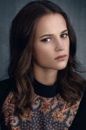Alicia Vikander
