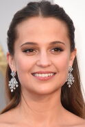 Alicia Vikander