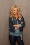 Amanda Detmer
