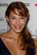 Amanda Righetti