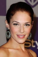 Amanda Righetti